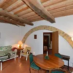Tenuta Vallelunga ファームステイ