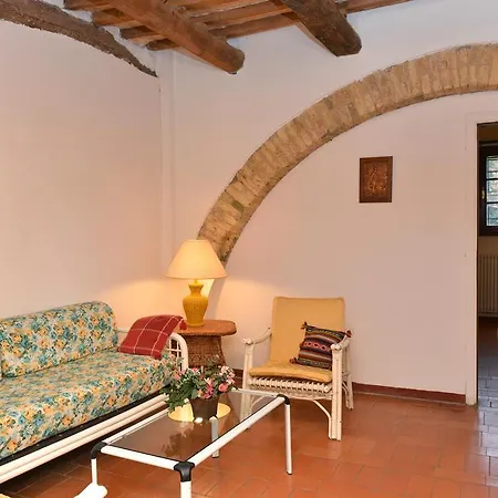 مزرعة للإقامة Tenuta Vallelunga *