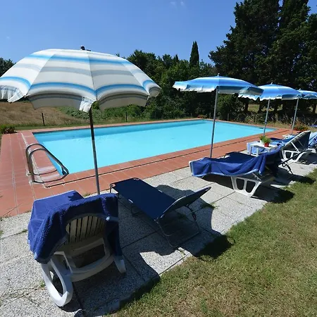 Tenuta Vallelunga 农家乐 *